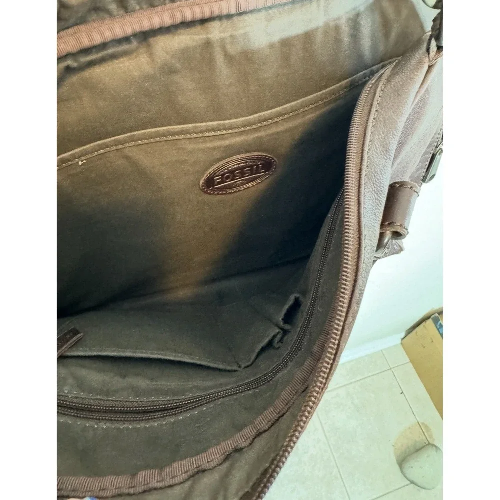 Men's Fossil Brown Leather Crossbody Laptop Document Bag
